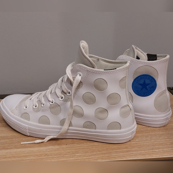 RARE CTAS II White High Top Polka Dot Control Climate womens 11 mens 9 - Picture 8 of 9